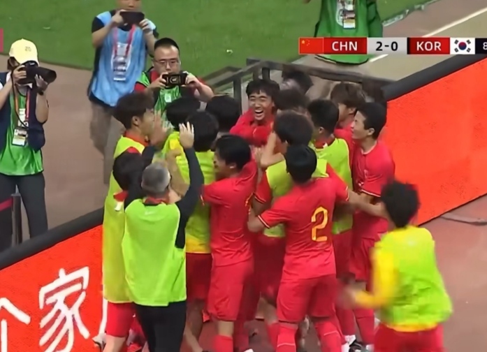 巴塞罗那球员发挥出色,帮助国家队胜利 巴塞罗那球员发挥出色,帮助国家队胜利