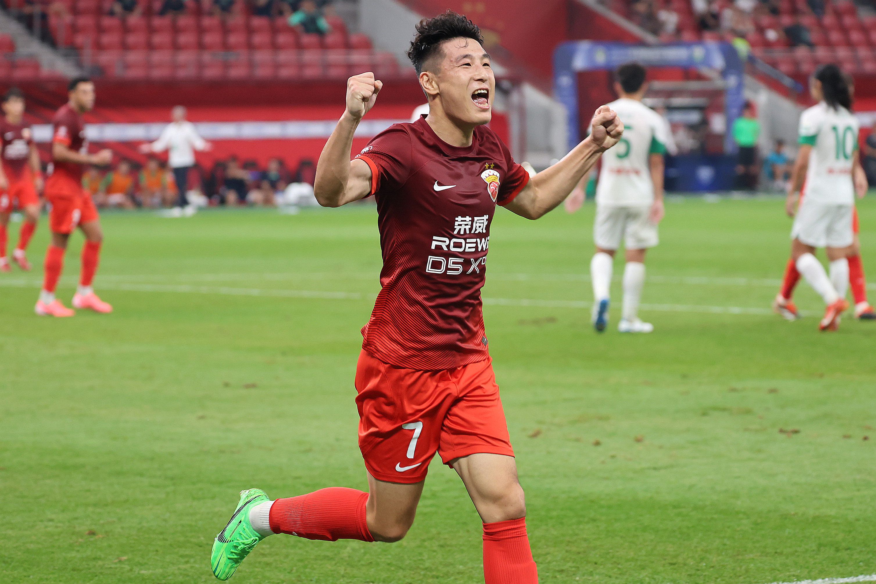 海港再度上演帽子戏法，内马尔后防线成筛子！