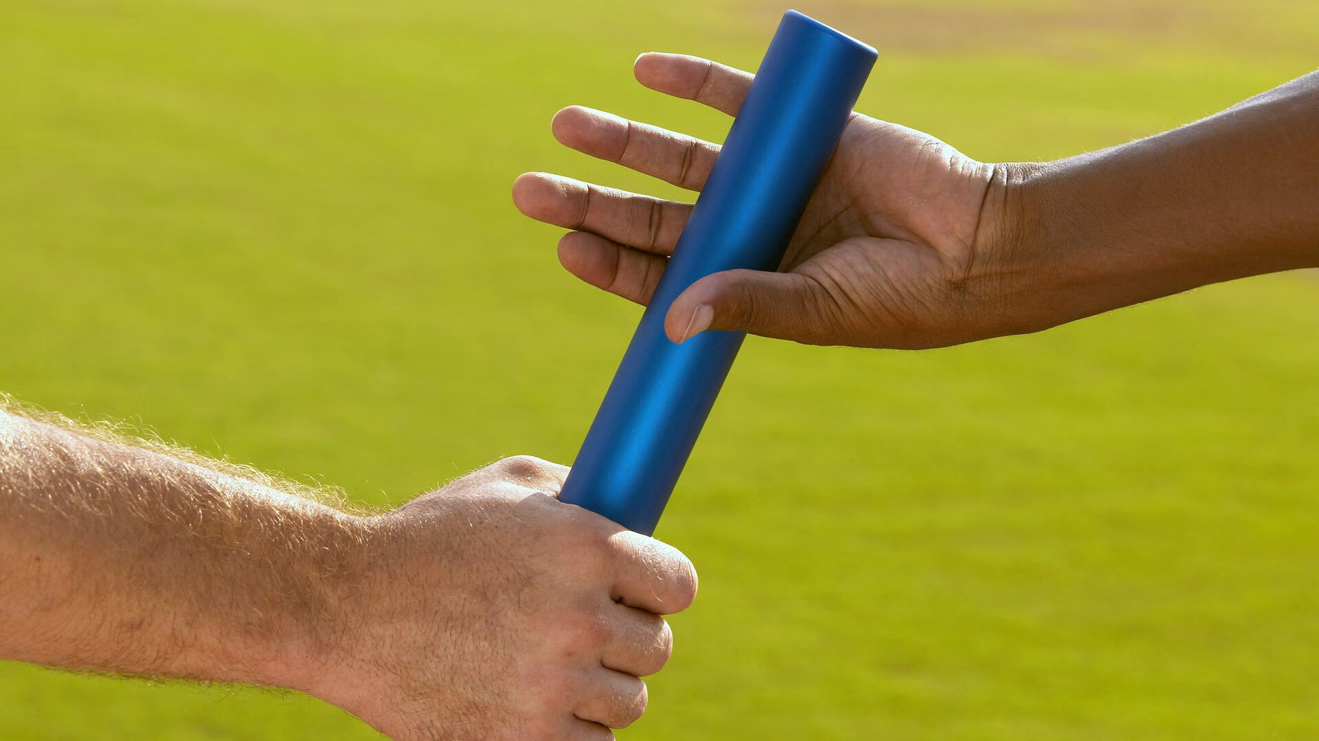 梅西回归赛场,问鼎冠军首场状态亮眼,TES观众沸腾!